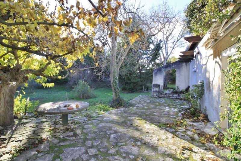 Maison - 460 m² - 10 pièces