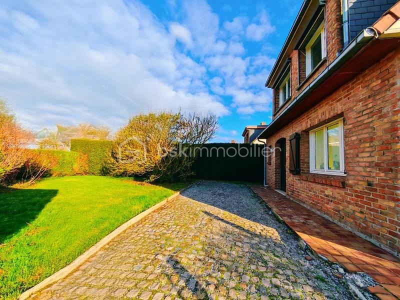 Maison - 110 m² - 4 pièces