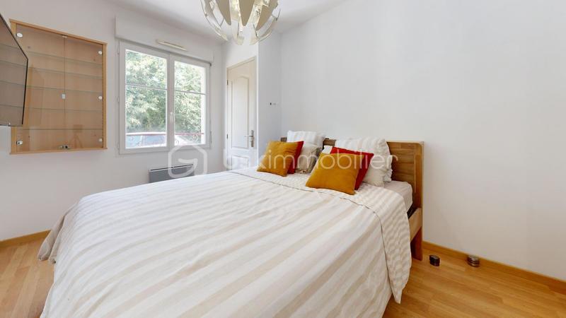 Maison - 140 m² - 7 pièces