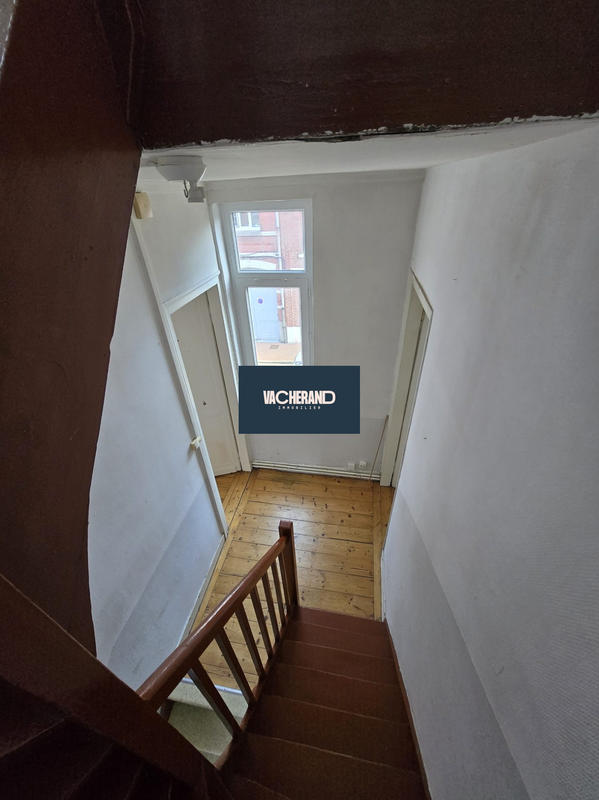 Maison - 92 m² - 6 pièces