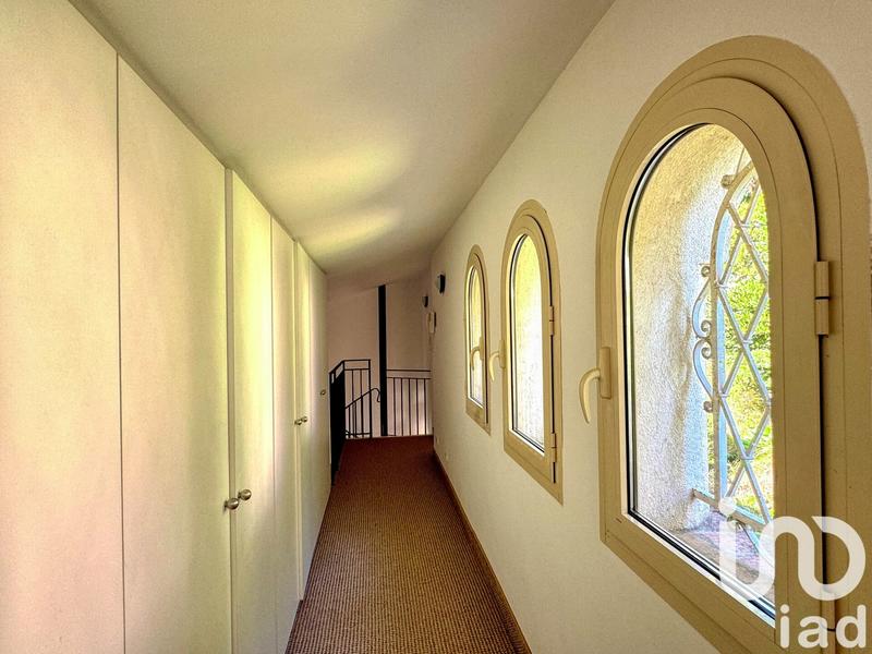 Maison de maîtres - 313 m² - 10 pièces