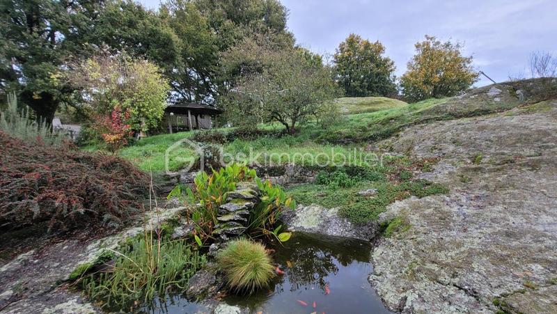 Maison - 150 m² - 8 pièces