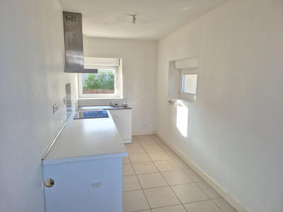 Maison - 81 m² - 5 pièces