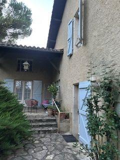 Maison - 180 m² - 5 pièces