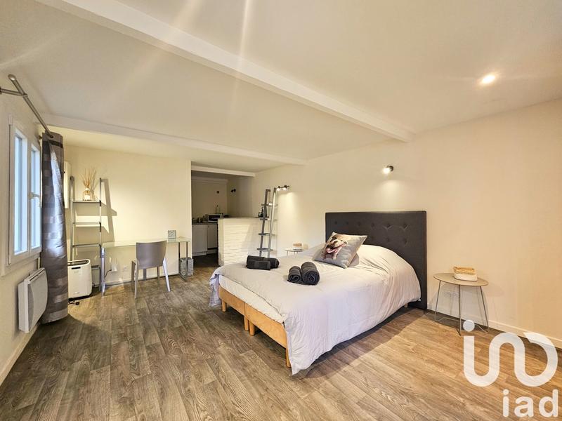 Maison - 180 m² - 7 pièces