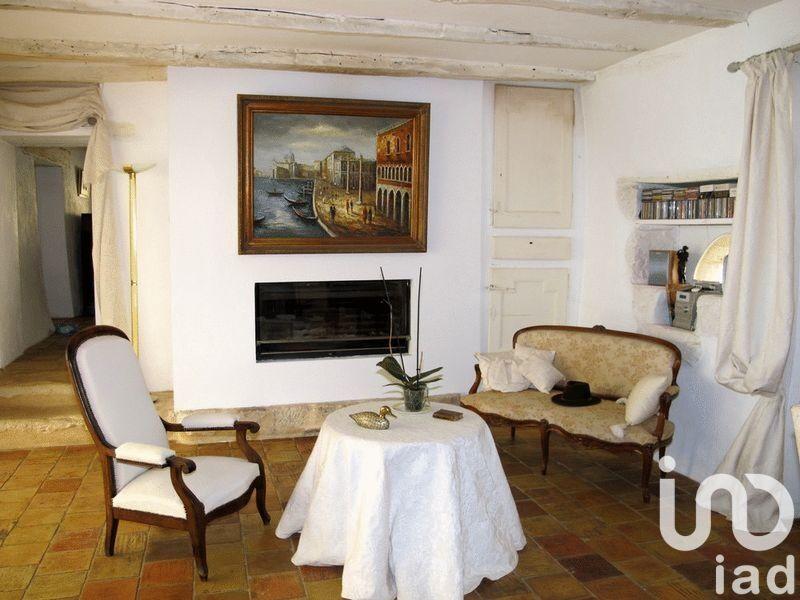 Maison - 305 m² - 10 pièces