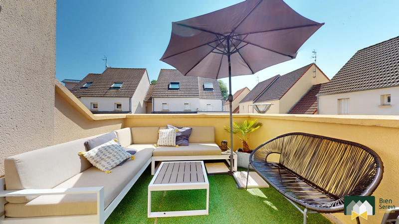 Appartement - 92 m² - 5 pièces