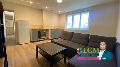 Immeuble - 112 m² - 10 pièces