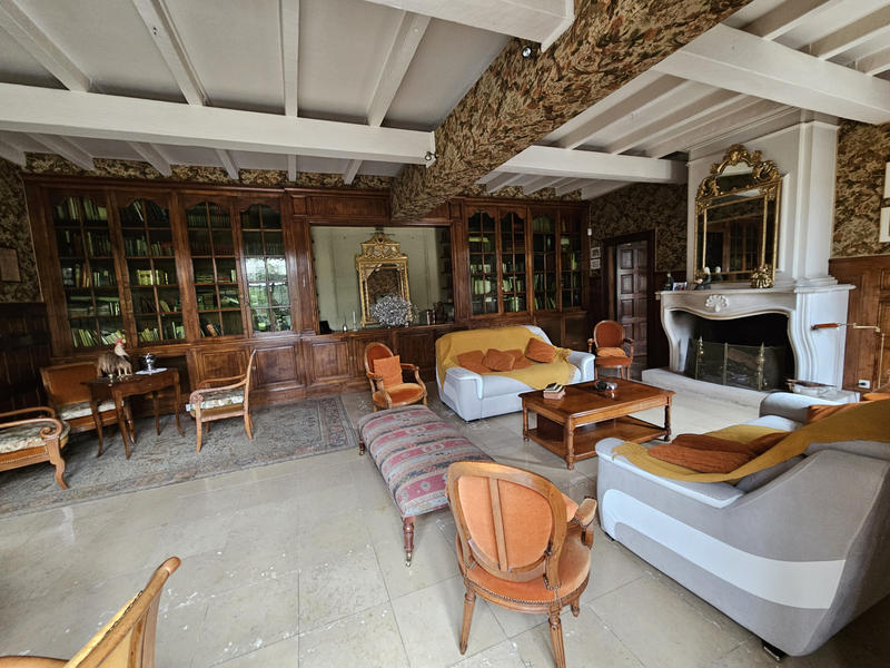 Propriété - 500 m² - 17 pièces