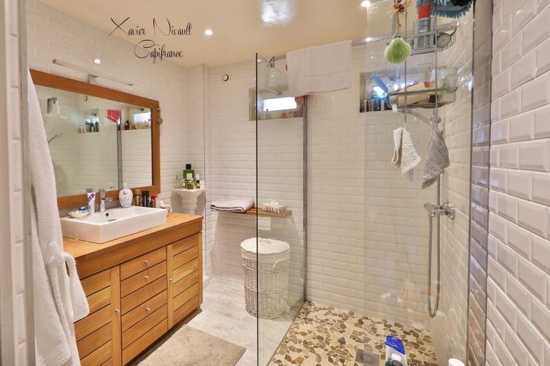 Maison - 480 m² - 10 pièces