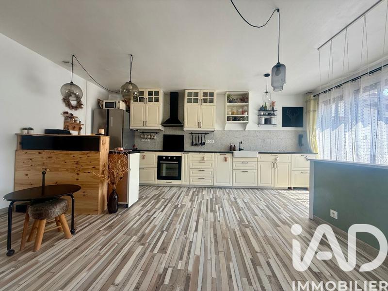 Maison - 120 m² - 5 pièces