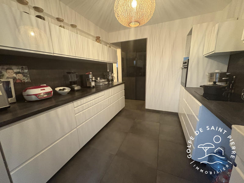 Appartement - 61 m² - 2 pièces