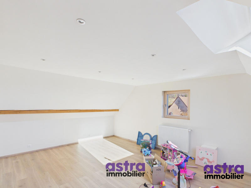 Maison - 150 m² - 5 pièces