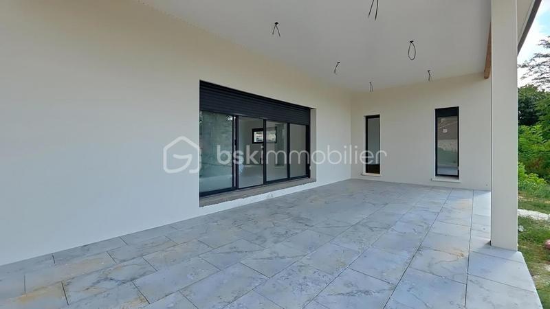 Maison - 160 m² - 6 pièces