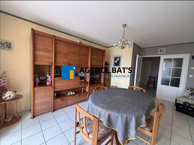 Appartement - 85 m² - 4 pièces