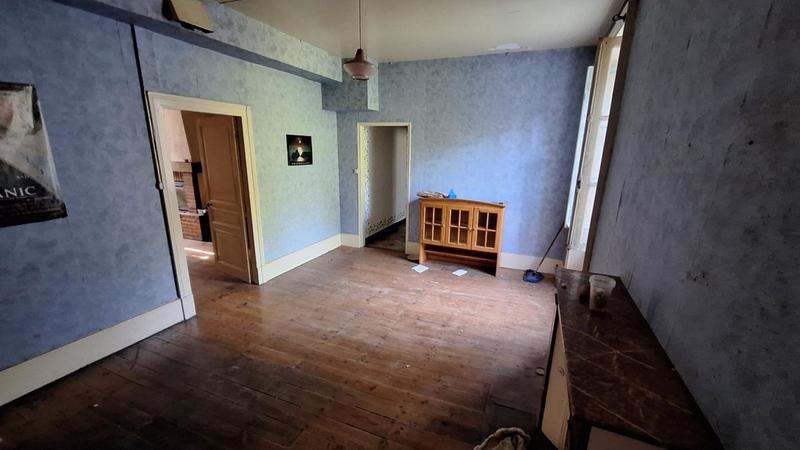 Immeuble - 170 m² - 10 pièces