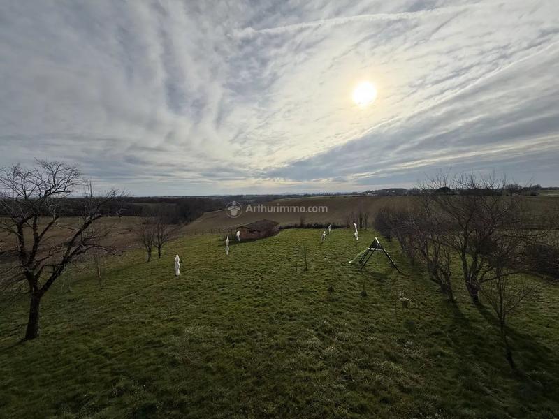 Maison - 215 m² - 7 pièces