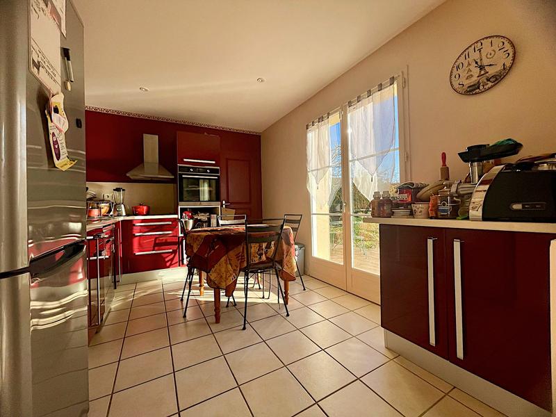 Maison - 104 m² - 5 pièces