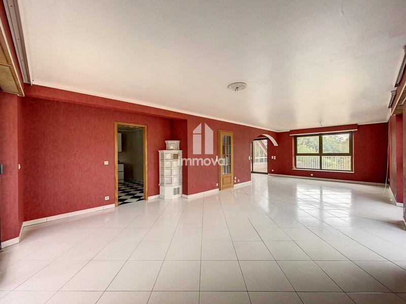 Appartement - 173 m² - 7 pièces