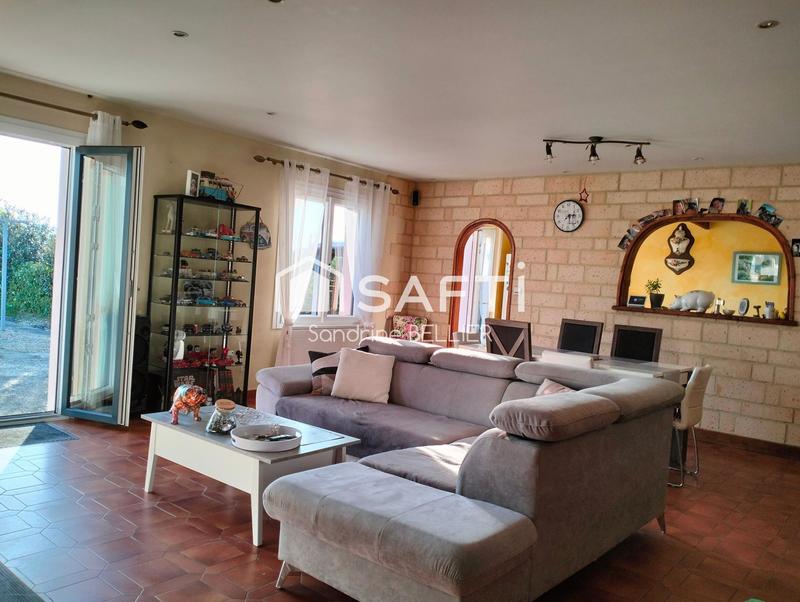 Maison - 101 m² - 5 pièces