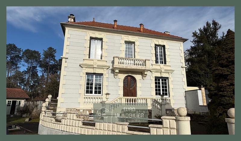 Maison - 144 m² - 7 pièces