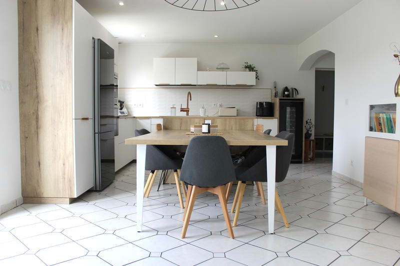 Maison - 190 m² - 5 pièces