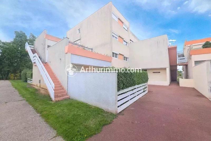 Appartement - 85 m² - 4 pièces