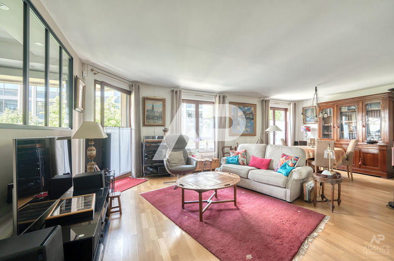 Appartement - 87 m² - 3 pièces