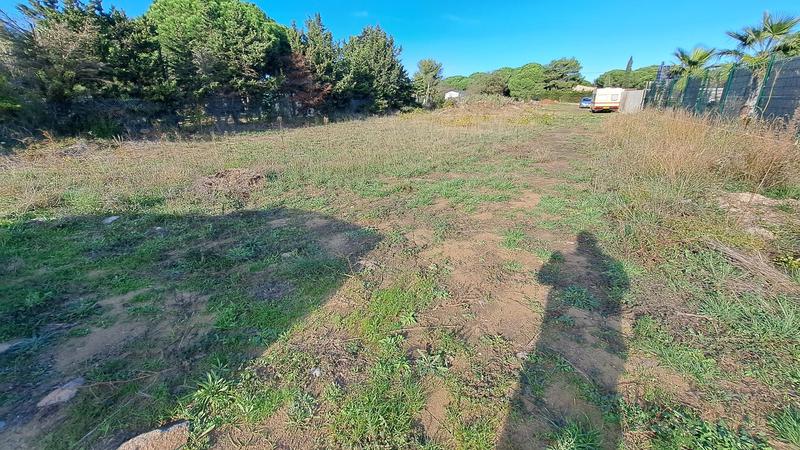 Terrain de loisirs - 591 m²