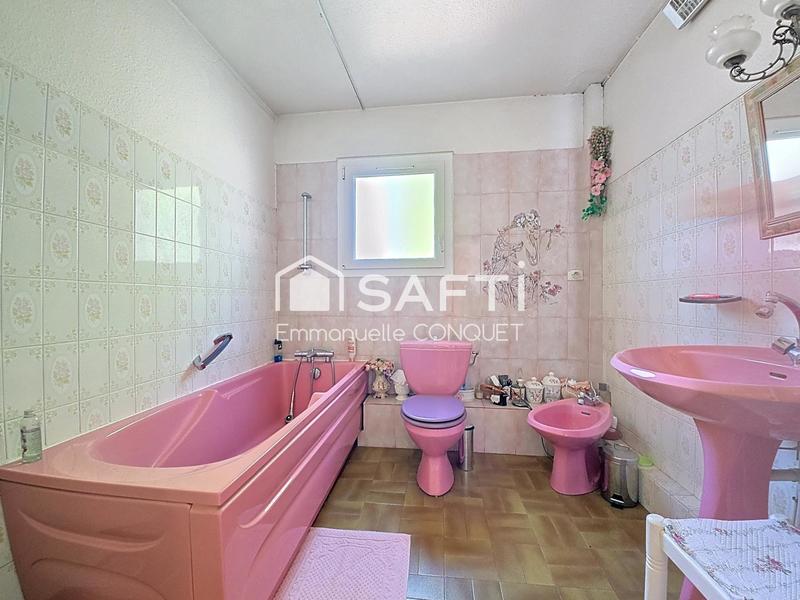 Maison - 90 m² - 5 pièces