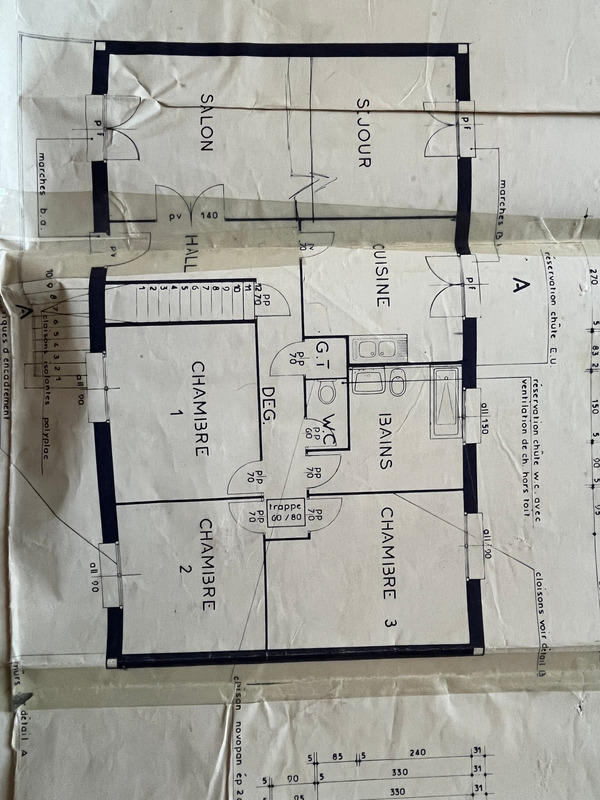 Maison - 90 m² - 4 pièces