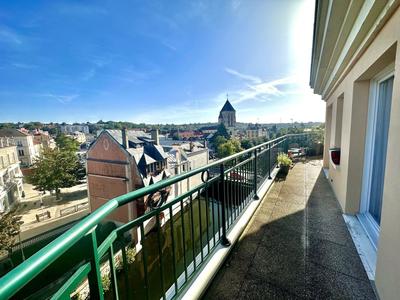 Duplex - 122 m² - 4 pièces