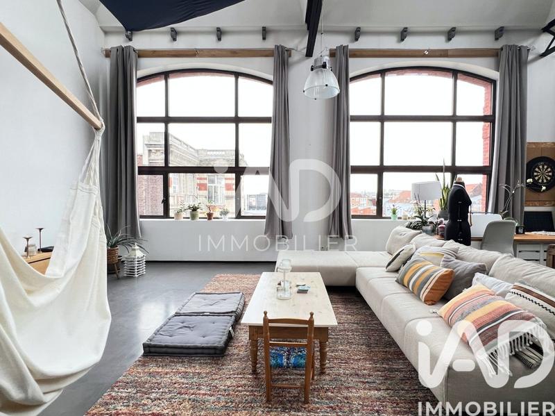 Loft - 248 m² - 8 pièces