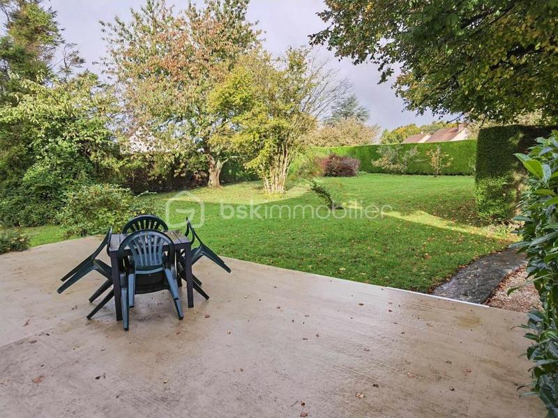 Maison - 145 m² - 6 pièces