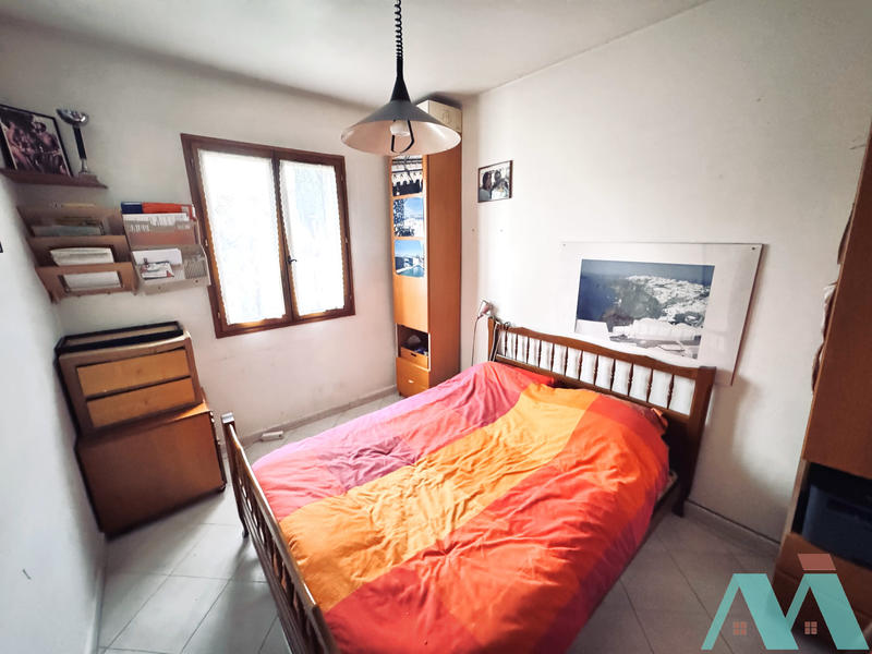 Maison - 121 m² - 6 pièces