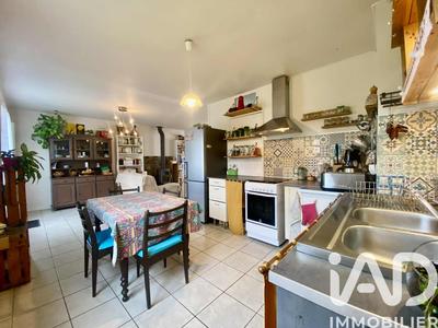 Maison - 105 m² - 6 pièces