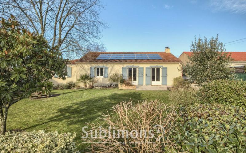 Maison traditionnelle - 110 m² - 6 pièces