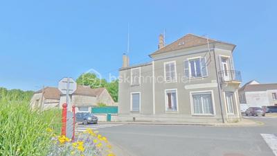 Maison - 269 m² - 10 pièces