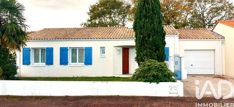 Maison - 90 m² - 5 pièces