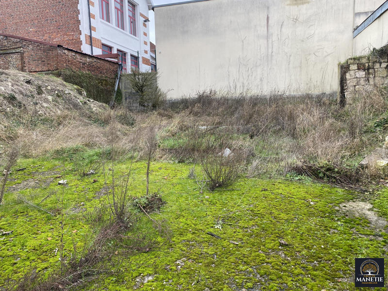 Maison ancienne - 225 m² - 3 pièces