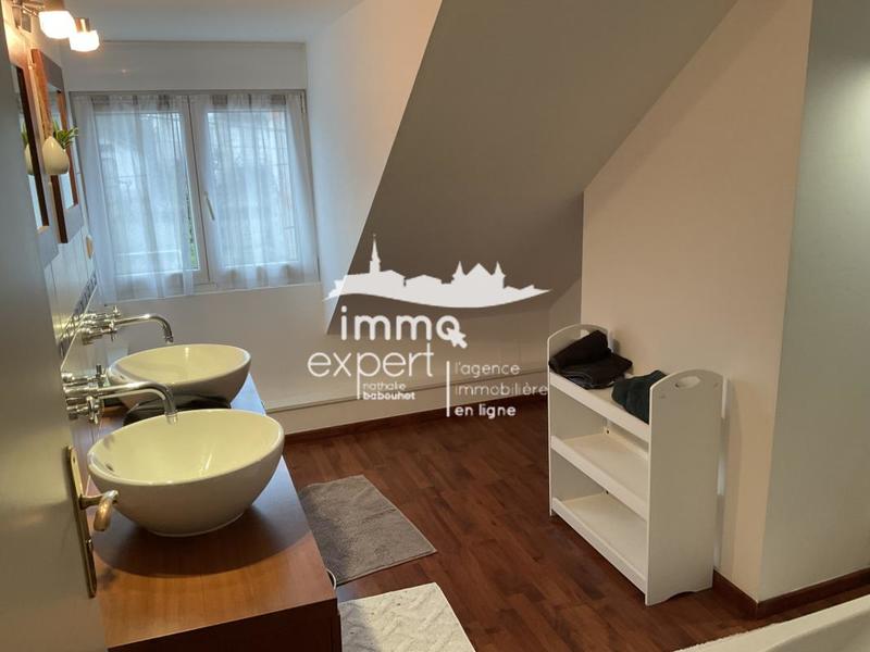 Propriété - 128 m² - 5 pièces