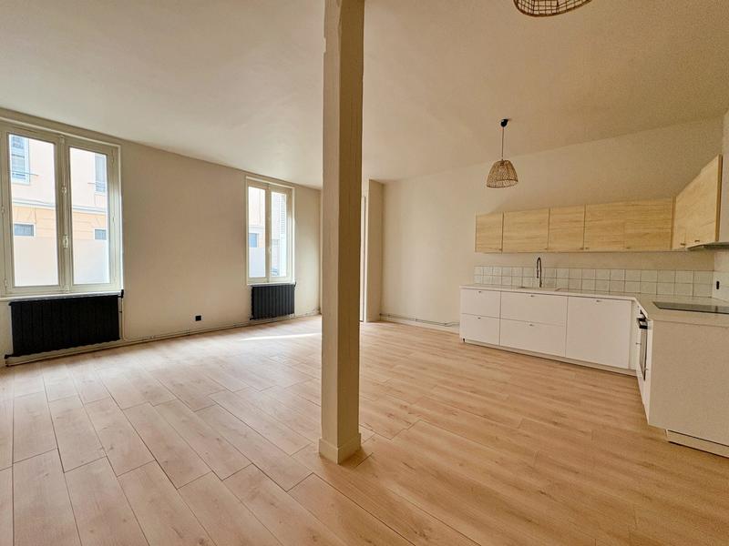 Appartement - 60 m² - 2 pièces