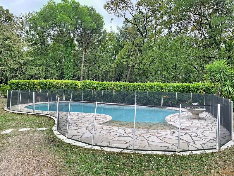 Maison - 160 m² - 2 pièces