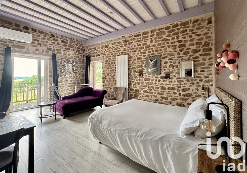 Maison - 462 m² - 10 pièces