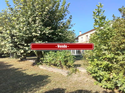 Propriété - 275 m² - 8 pièces