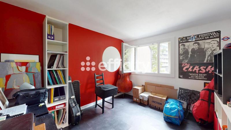 Maison - 110 m² - 6 pièces