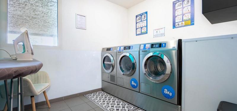 Studio - 27 m² - 1 pièce