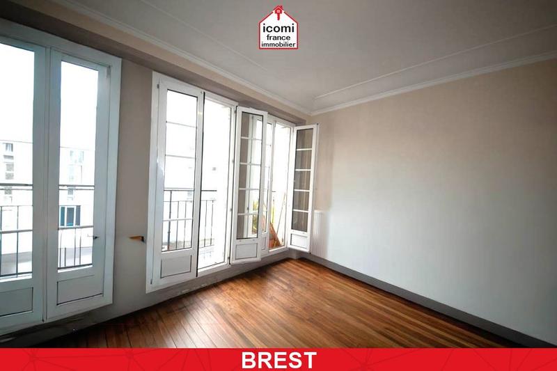 Appartement - 122 m² - 7 pièces