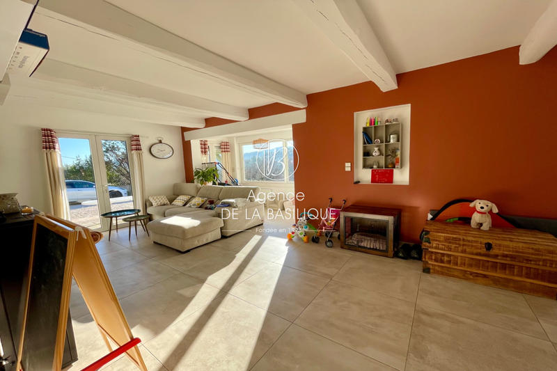 Maison - 145 m² - 5 pièces