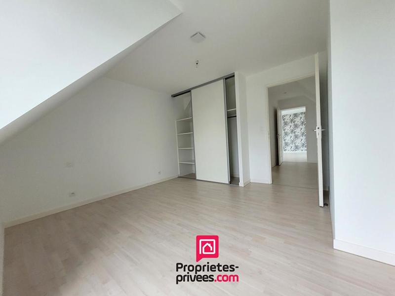 Maison - 165 m² - 7 pièces